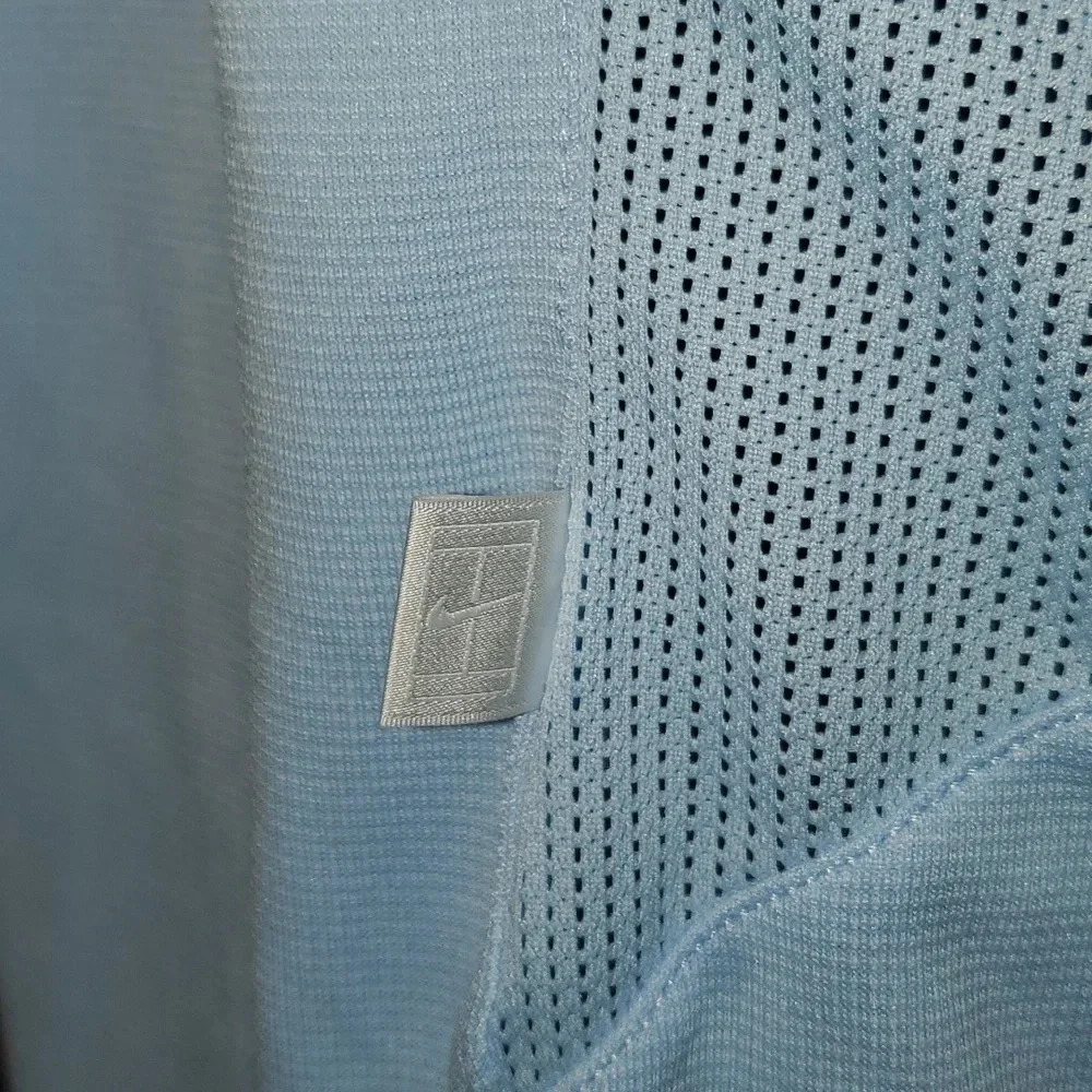 Nike Tennis RF Federer 2005 Sphere React Light Blue Shirt Size XL - Picture 6 of 9